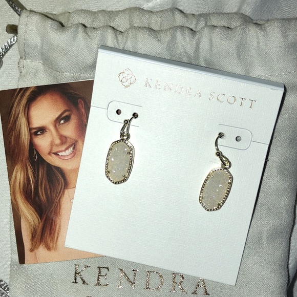 Kendra Scott Jewelry - Picture 5 of 6